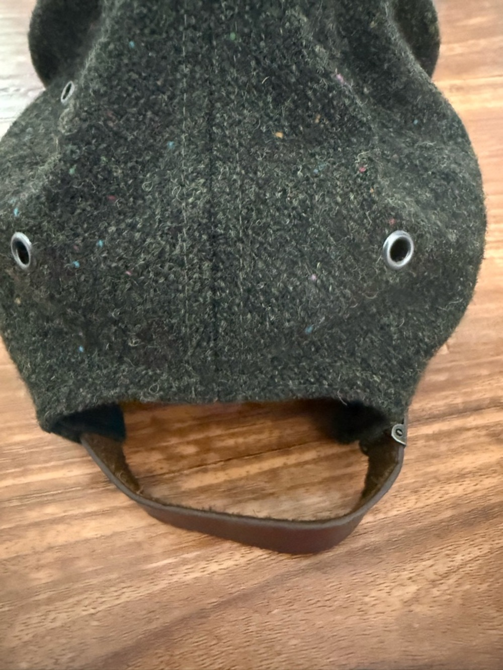 Paul Smith Olive Green Wool Cap with Branded Buckle - Picture 3 of 7